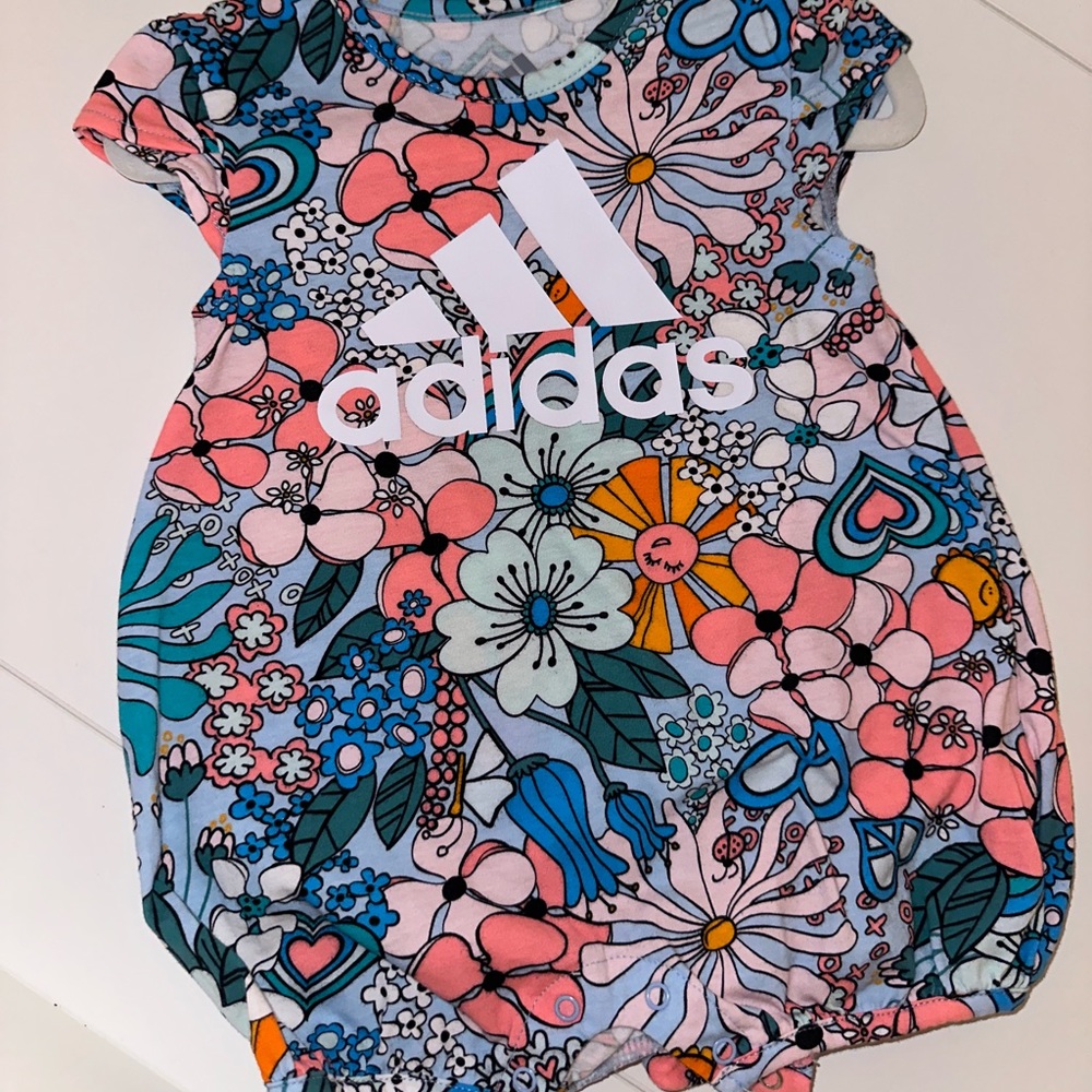 Adidas’s Floral Jumpsuit/ Size 9mo
